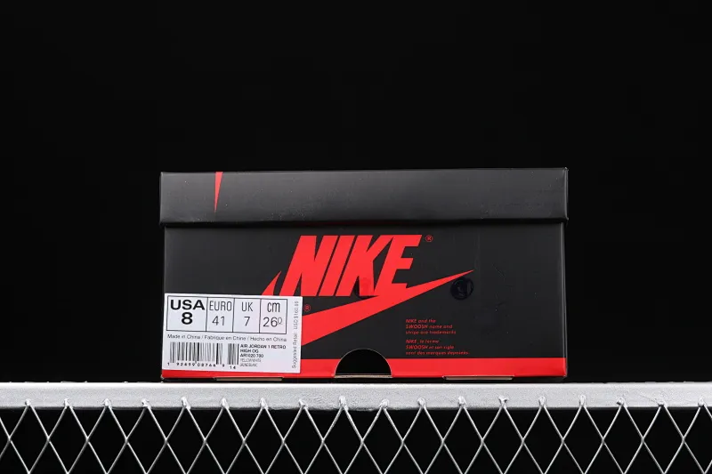 All categories Air Jordan Jordan series basketball shoes Air Jordan 1 High pure original version Air Jordan AJ1 Retro High OG "Yellow Toe" AJ1 Hornet Joe 1 black and yellow toe AR1020-700